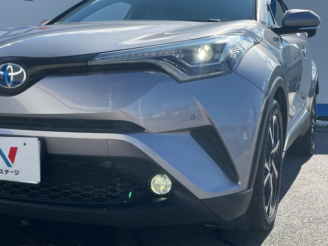 トヨタ C-HR