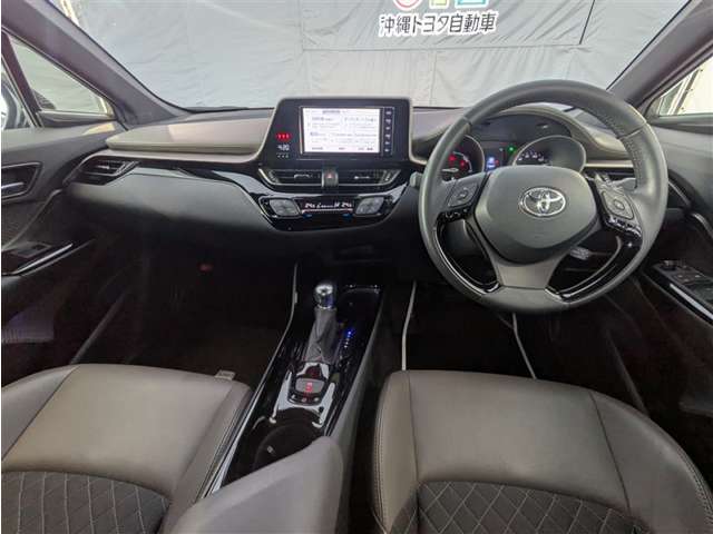 トヨタ C-HR