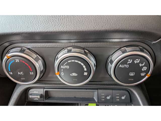 マツダ ロードスターRF