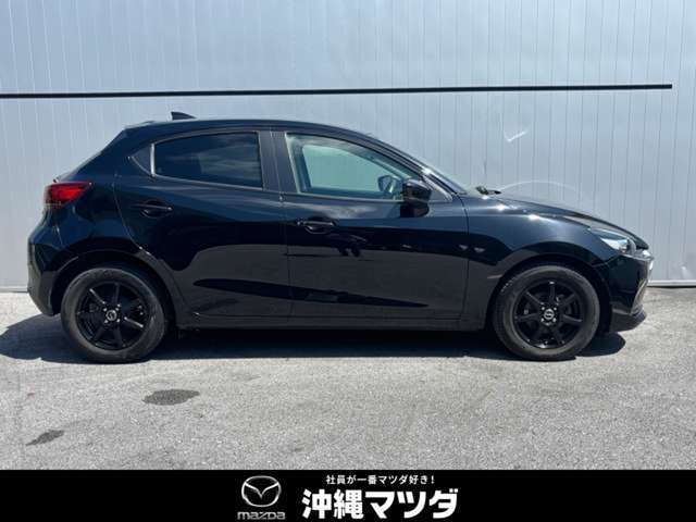 マツダ MAZDA2