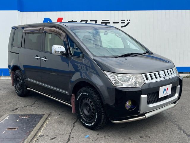 三菱 デリカD：5