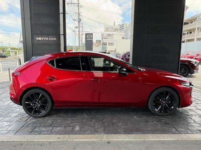 マツダ MAZDA3ファストバック