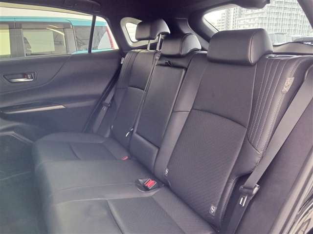 トヨタ ハリアー