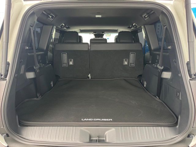 トヨタ ランドクルーザー250