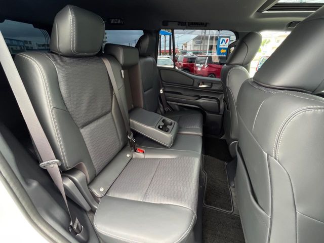 トヨタ ランドクルーザー250