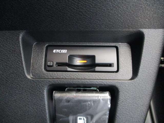 日産 ノートオーラ