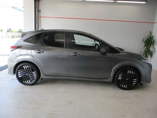 日産 ノートオーラ