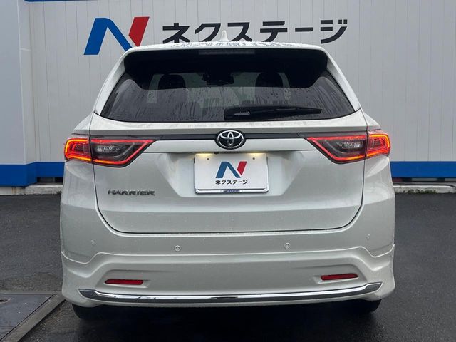 トヨタ ハリアー