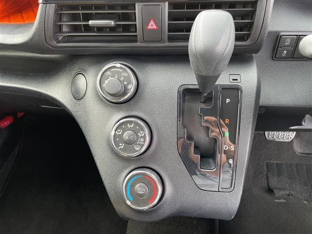 トヨタ シエンタ