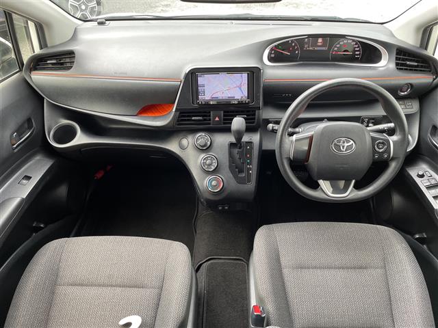 トヨタ シエンタ