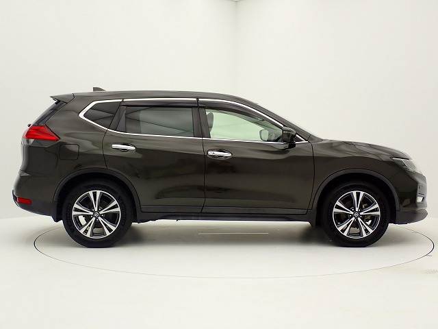 日産 エクストレイル