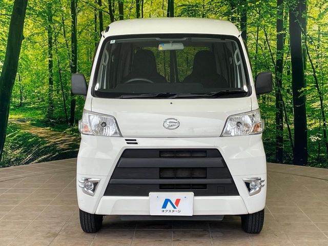 ダイハツ ハイゼットカーゴ