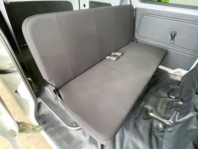 ダイハツ ハイゼットカーゴ