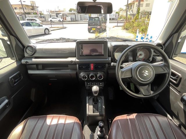 スズキ ジムニー