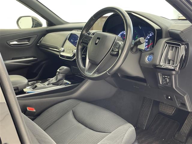 トヨタ クラウン