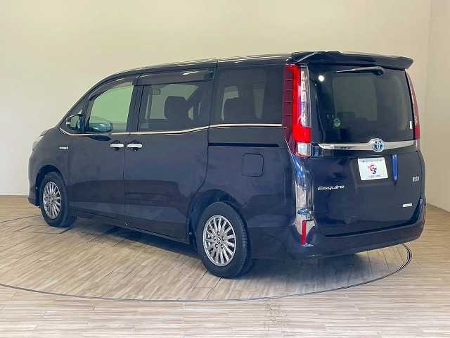 トヨタ エスクァイア