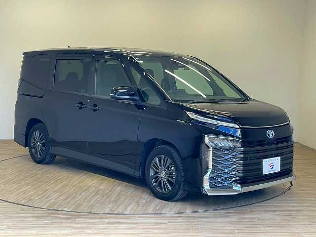 トヨタ ヴォクシー