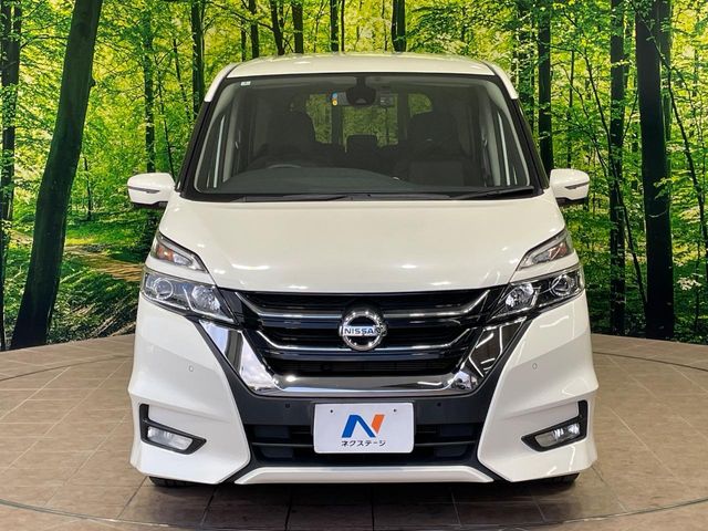 日産 セレナ
