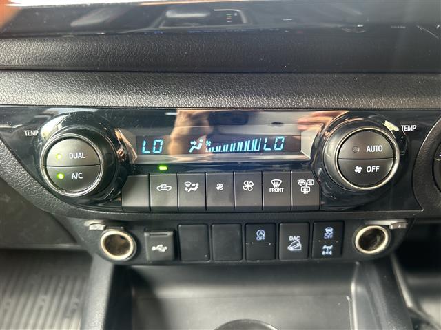 トヨタ ハイラックス