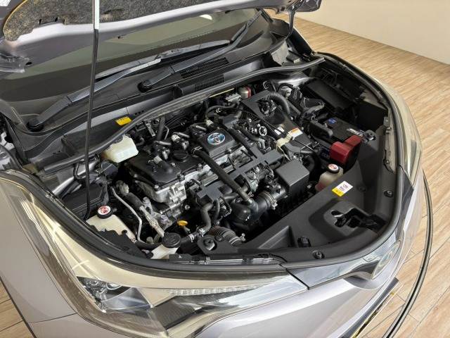 トヨタ C-HR