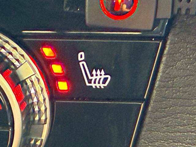 三菱 アウトランダー