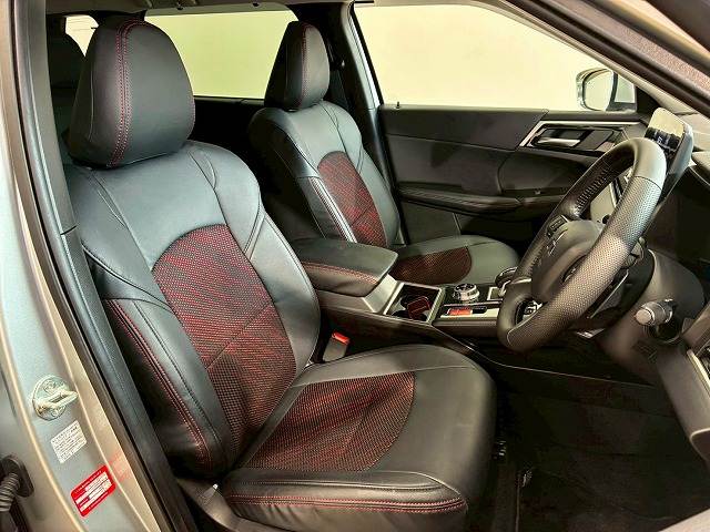 三菱 アウトランダー