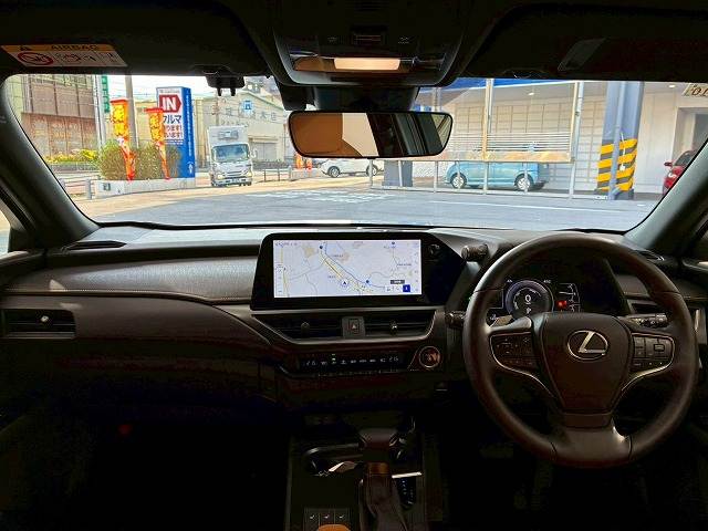 レクサス UX