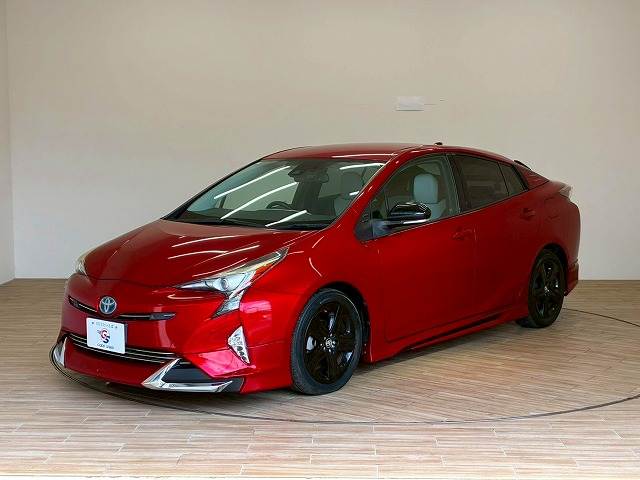 トヨタ プリウス