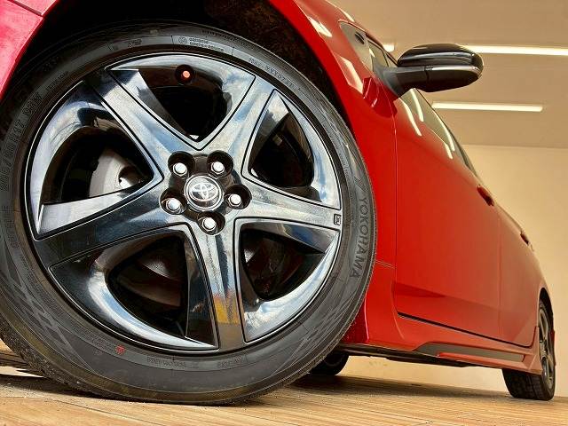 トヨタ プリウス