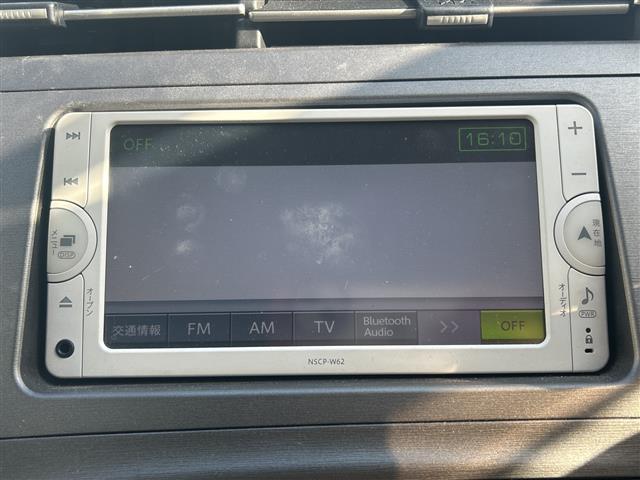 トヨタ プリウス