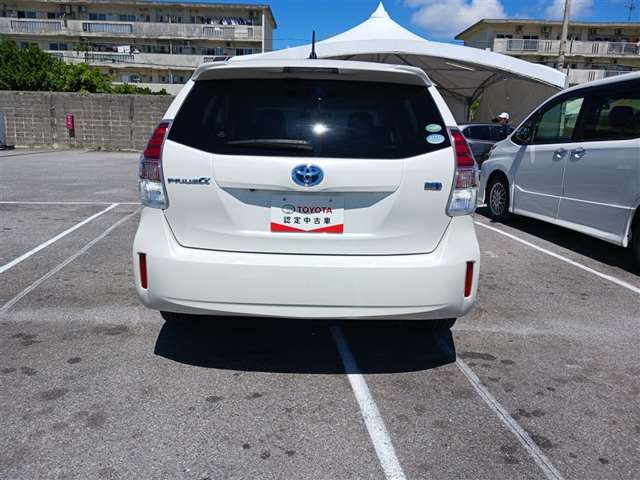 トヨタ プリウスα