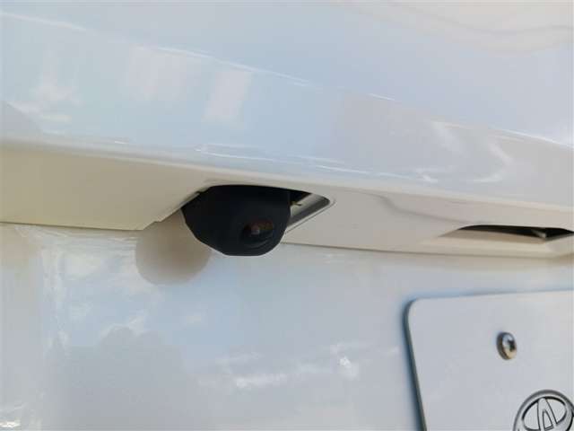 トヨタ プリウスα