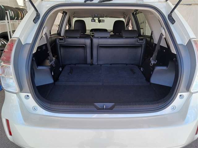 トヨタ プリウスα