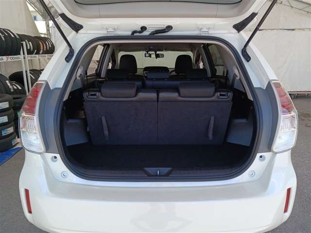 トヨタ プリウスα