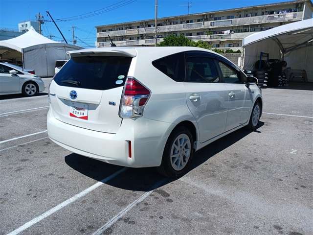 トヨタ プリウスα