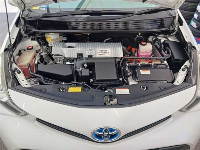 トヨタ プリウスα