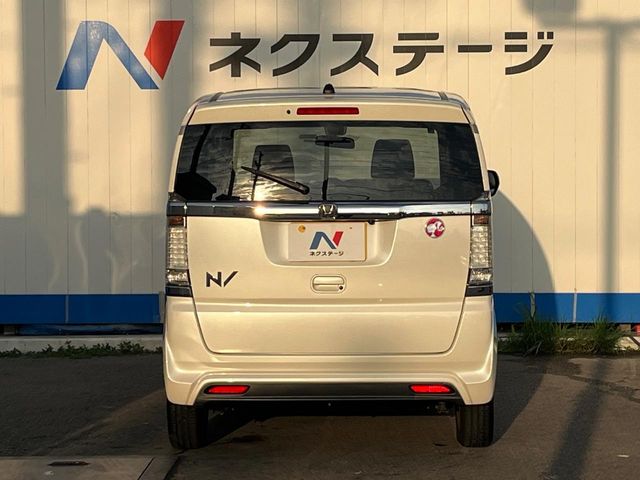 ホンダ N-BOXスラッシュ