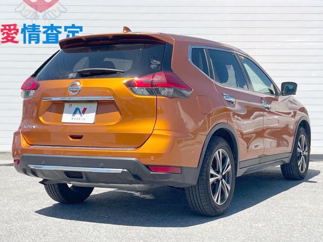 日産 エクストレイル