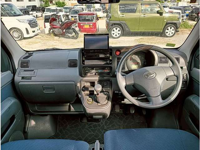 ダイハツ ハイゼットカーゴ