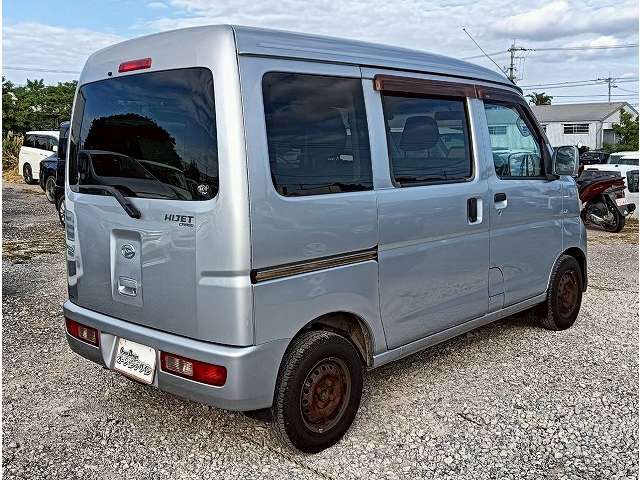 ダイハツ ハイゼットカーゴ