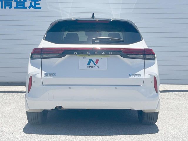 日産 ノートオーラ