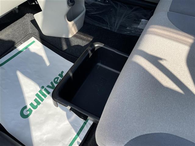 ダイハツ キャスト