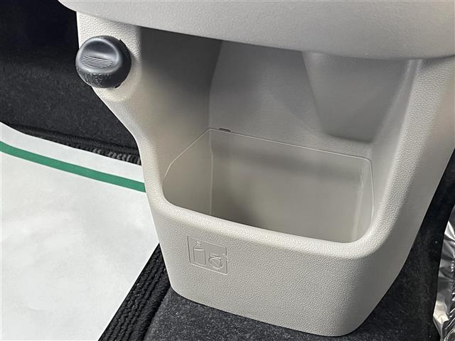 ダイハツ キャスト