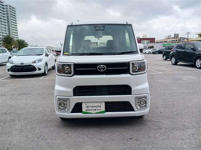 トヨタ ピクシスメガ