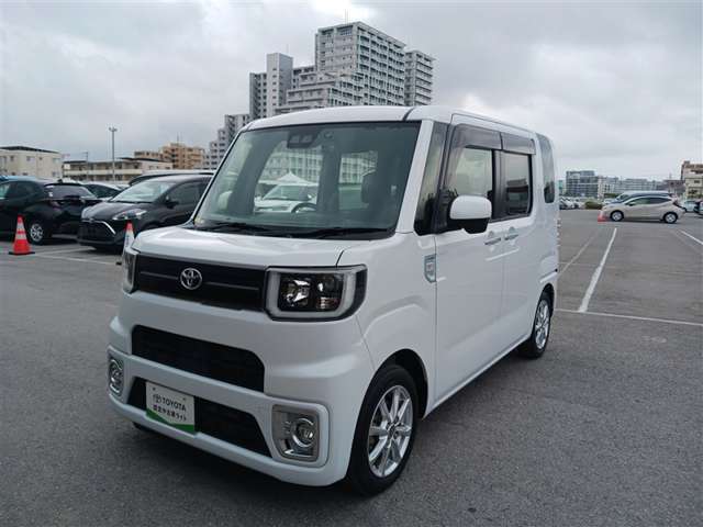 トヨタ ピクシスメガ