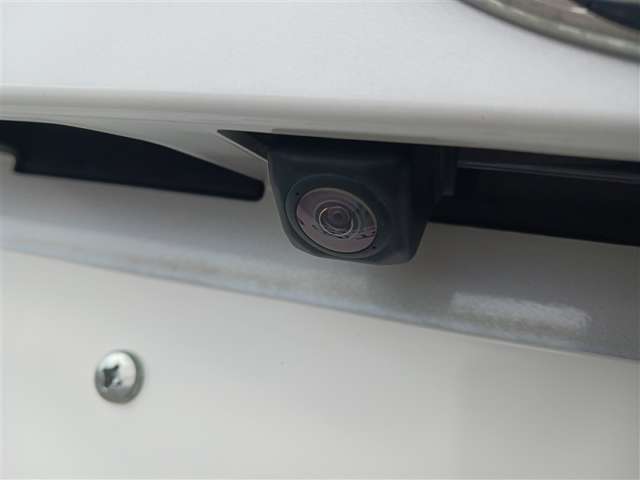 トヨタ ピクシスメガ