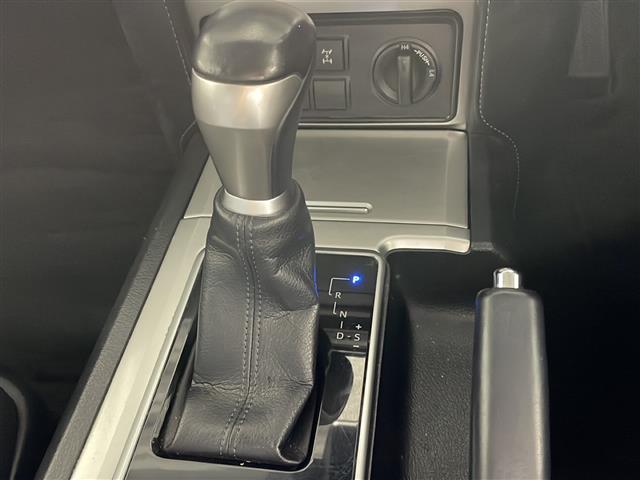 トヨタ ランドクルーザープラド