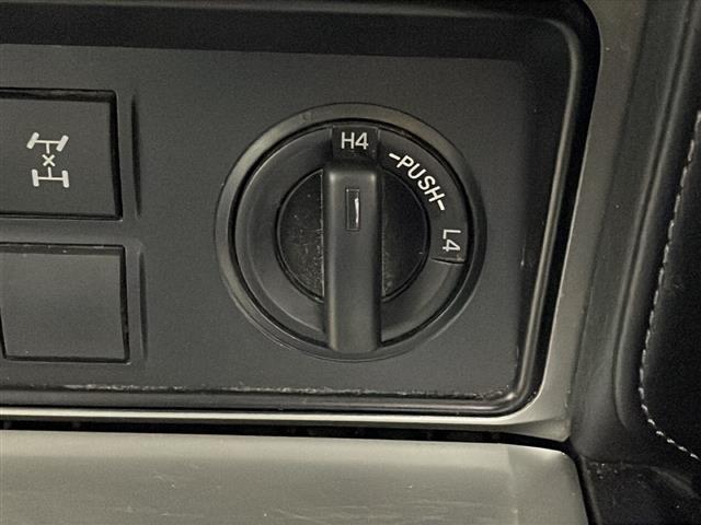 トヨタ ランドクルーザープラド