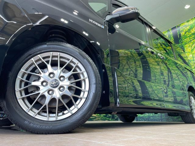 トヨタ ヴォクシー