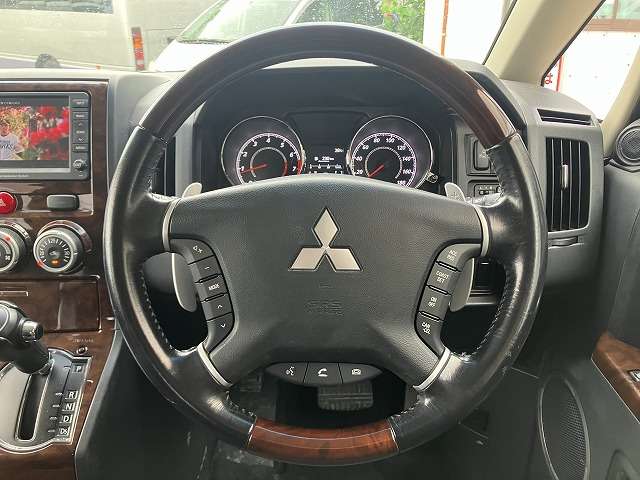 三菱 デリカD：5